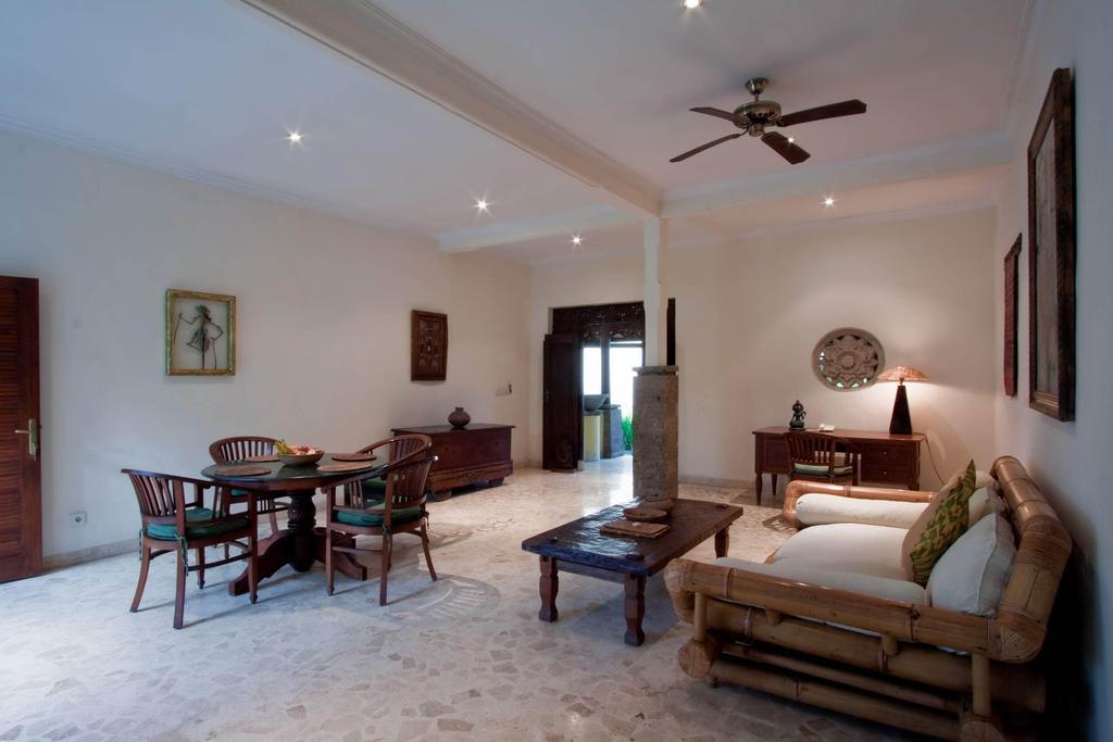 סמיניאק Villa Lalu מראה חיצוני תמונה