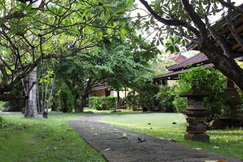 סמיניאק Villa Lalu מראה חיצוני תמונה