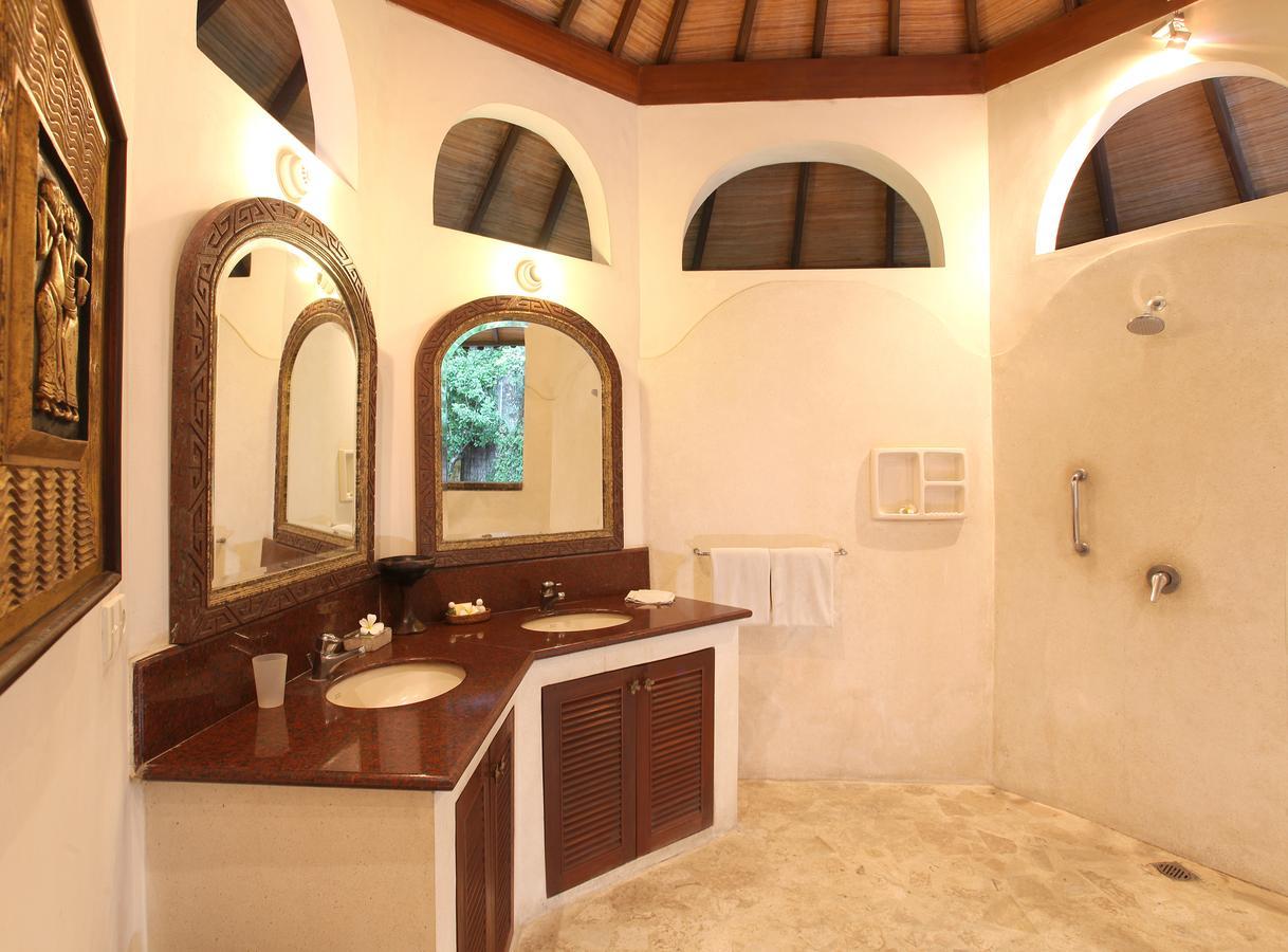 סמיניאק Villa Lalu מראה חיצוני תמונה